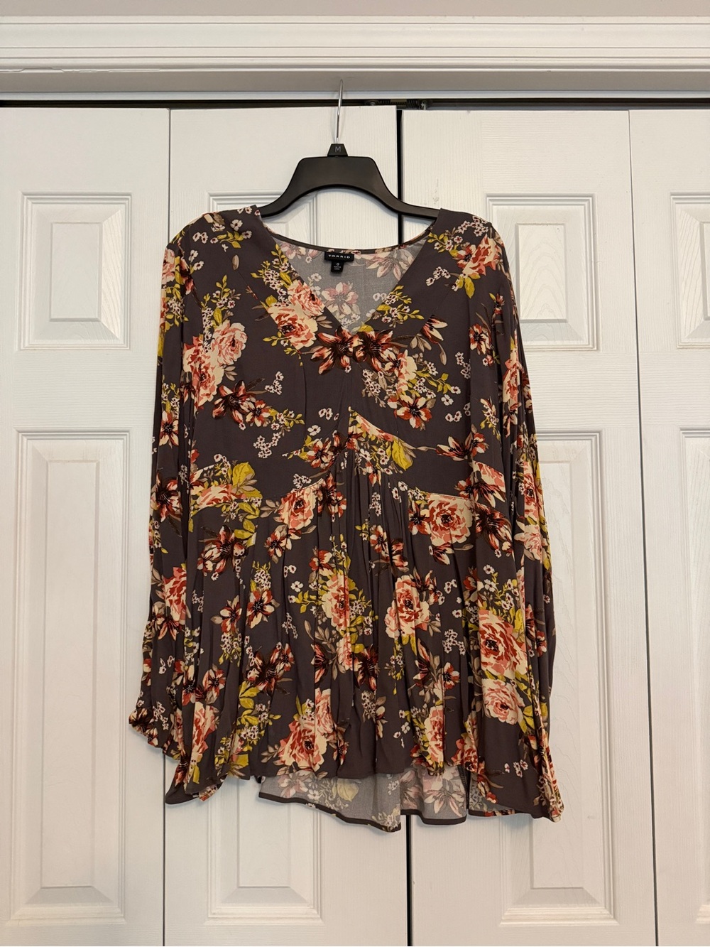 torrid Brown Floral V-Neck Long Sleeve Blouse